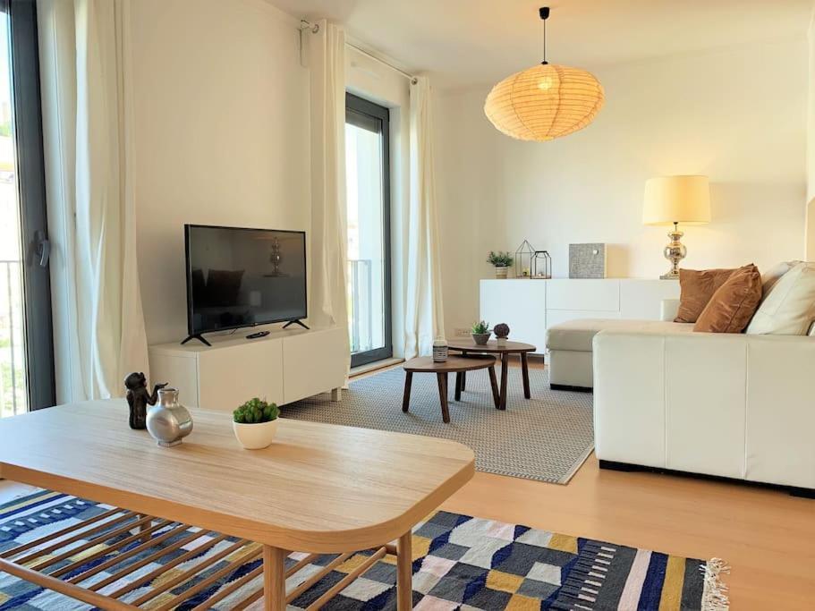 Mm2 Dowtown Baixa-Rossio With Castle View And Free Parking Lisbon